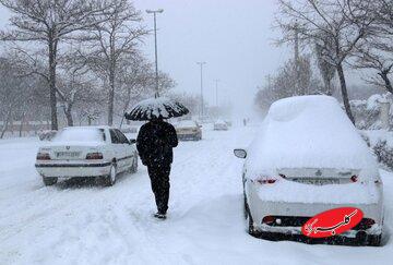 بارش برف در ۵ منطقه تهران