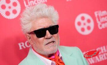 پدرو آلمودووار فیلم کیارستمی را به عنوان یکی از ۱۰ فیلم قرن انتخاب کرد