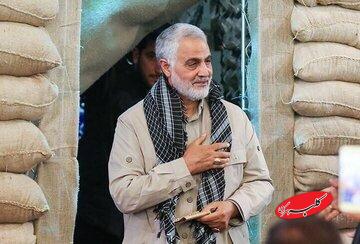 انتشار عکسی منتشر نشده از سردار سلیمانی در کنار همرزم قدیمیاش