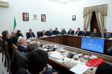 هشدار عارف مدیران استانی؛ برخی مواضع مدیران در استانها و شهرستانها در خصوص مالکیت آب ضد امنیت ملی است/ نباید با مسئله آب، استان مجاور را تحریک کرد