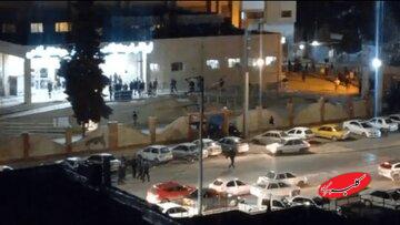 گزارش «فارس» از درگیری در بیمارستان امام خمینی ایلام؛ معترضان آنجا سنگر گرفته بودند