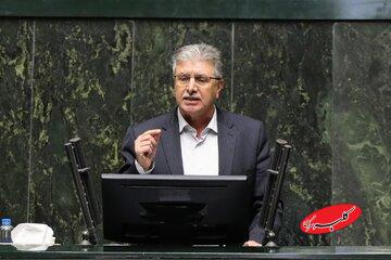 واکنش یک نماینده مجلس: قطعا پیگیر دانشآموزان دستگیر شده در اعتراضات هستیم/ باید با این معترضین نشست برگزار شود/ کمر مردم زیر بار تورم شکسته