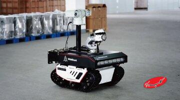 ربات آتشنشانی که تصمیم میگیرد چگونه آتش را خاموش کند