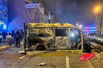 آمار رئیس سازمان اورژانس کشور از مصدومیت کارشناسان و آسیب آمبولانسها در ناآرامیهای اخیر