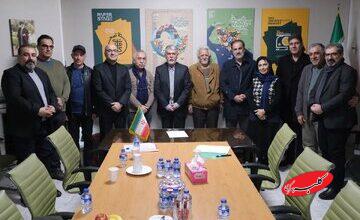 وزیر ارشاد از دبیرخانه جشنواره تئاتر فجر بازدید کرد