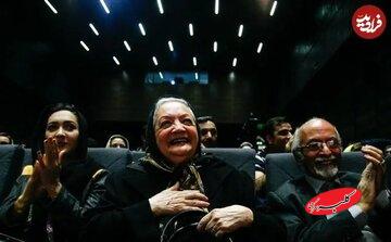 نیکی کریمی در مراسم بزرگداشت شهلا ریاحی ۱۰ سال قبل/ عکس