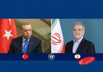 رایزنی تلفنی پزشکیان با اردوغان/ رئیس جمهور ترکیه: با مداخلات خارجی در ایران مخالفیم