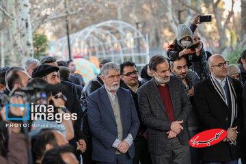 میزبانی «خانواده آقای هاشمی» از وزیر فرهنگ/ قصه جنگ تحمیلی ۱۲روزه روی صحنه رفت