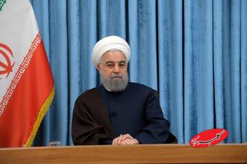 تصاویر دیدار روحانی با وزرای دولت یازدهم و دوازدهم؛ از سخنرانی ظریف تا نت برداری شریعتمداری و جنتی + عکس