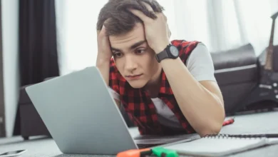 بی توجهی نوجوانان به درس