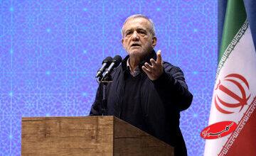 پزشکیان: اگر صحبتهای یکی از برادران اصلاحطلب درست باشد، فاجعه است/ گفتم حکم میدهم به او که برود و موضوع را دنبال کند