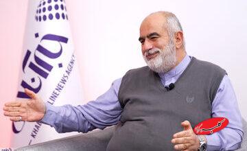 حسامالدین آشنا:کسانی به دلیلِ خاطرات تلخی که از خانواده یا نزدیکان داشتند، از کل نظام انتقام گرفتند/ پاسخ پرخاش پدر پشتکردن به پرچم نیست