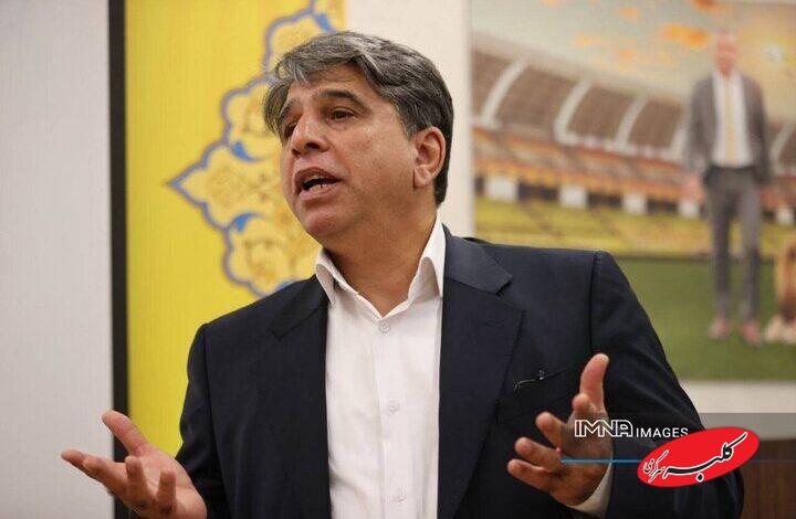 ما هنوز یک شانس قهرمانی هستیم/ کارمند فولاد هستم