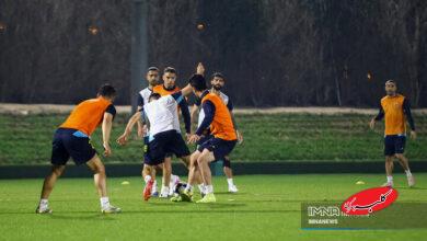 لحظه ورود بازیکنان سپاهان به استادیوم الثمامه برای بازی با الاهلی + فیلم