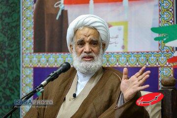 امام جمعه موقت اهواز: به مذاکرات دلخوش نیستیم/ اگر آمریکا دچار محاسبات غلط شود، پاسخ کوبندهای دریافت خواهد کرد