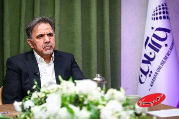 عباس آخوندی: برخی امنیت را فقط از زبان سیاست و لوله اسلحه میبینند/ تصورِ زندگی در دژ، یعنی زندگی در انزوا؛ این میشود قلعهٔ حسن صباح در الموت!