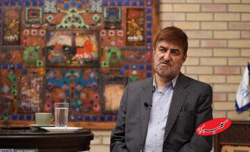 علی مطهری: حالا که هم خانمها هر طور بخواهند بیرون میآیند و هم مشروبات الکلی پیدا میشوند، چه بهانه ای برای اعتراض دارند؟