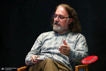 استاد دانشگاه تهران: تحلیل دستگاههای امنیتی از مسائل سیاسی باید به صورت عمومی منتشر شود وگرنه.../ عرصه عمومی میتواند مقوم دستگاههای امنیتی باشد