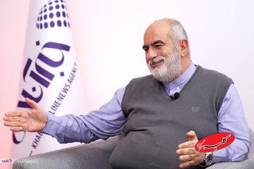 توییت معنادار آشنا درباره انقلاب سفید و ۱۸ دی