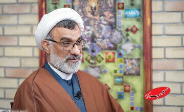 خسروپناه: به ساز سنتور علاقهمندم/ روی موسیقی راک، متال و هوی متال و بلک متال و بلوز و جز مطالعه داشتم/ برخی از سریالهای ترکی را هم میبینم