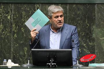 تاجگردون: مگر میشود نیروهای مسلح را رها کرد؟ مگر می شود به حقوق آنان توجه نکرد؟/ بودجه نیروهای مسلح در سال آینده حدود ۷۰۰ همت پیش بینی شده است