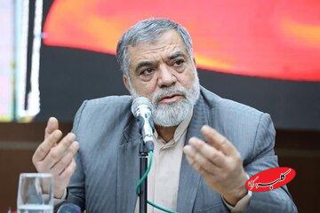 عضو کمیسیون امنیت ملی: توانمندیهای ماهوارهای، قدرت انفجاری و قدرت هدایتمان برای دشمنان آشکار شده است/ آمریکا اهداف نابی در نزدیکی ما دارد