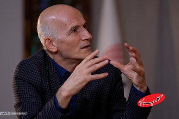 تحلیل جامعه شناسی مقصود فراستخواه از ریشه های اعتراضات دی ماه 1404؛ جامعه از مراحل «شکوه» و «مویه» عبور کرده و در وضعیت «تروما» و «پرخاش» قرار دارد