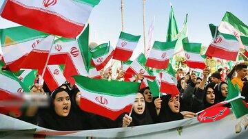 نوجوان امروز، انقلاب را بدون فیلتر و با زبانِ قصه میخواهد