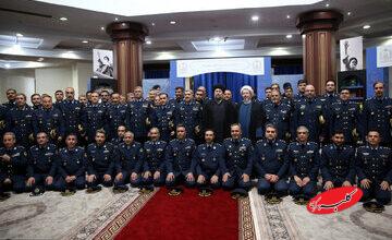 دیدار سید حسن خمینی با فرماندهان نیروی هوایی ارتش به روایت تصویر/ قاب عکس خاص از هاشمی رفسنجانی در حرم مطهر + تصاویر