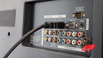 هشدار: کابلهای HDMI قدیمی، تلویزیون هوشمند جدید شما را نابود میکنند