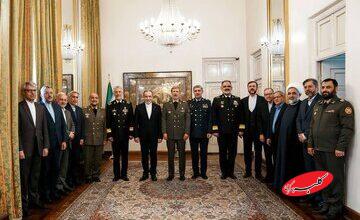 فرمانده کل ارتش: در آمادگی کامل هستیم/ اگر اشتباهی کنند، حتما پاسخی خواهند گرفت که تا به امروز نه دیده اند و نه تجربه کرده اند