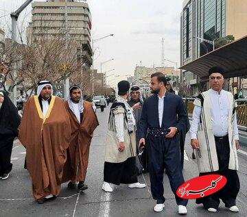 راهپیمایی ۲۲ بهمن با لباس محلی؛ از اقوام بختیاری تا عرب های خوزستان + تصویر