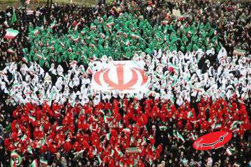 جشن ۴۷ سالگی انقلاب در خیابانهای ایران/ نظامیان و چهره های سیاسی از سردار قاآنی تا علی مطهری و ... آمدند/ خط و نشان برای ترامپ تیتر اول شد + جدول