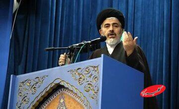 نام بردن از اپستین و جزیره فسادش در خطبه های امام جمعه ارومیه/ حضور میلیونی مردم در راهپیمایی ۲۲ بهمن نشانهای از امداد الهی بود