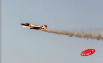 تشییع خلبان شهید شده در همدان/ تصویری از شهید فیروزمند که بامداد جمعه به شهادت رسید