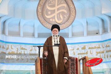 علم الهدی: تعامل و سازش با وابستگان «جزیره فحشا» قابل قبول نخواهد بود/ اگر منطق قدرتمند ولایی در ترکمنچای وجود داشت، بخش عظیمی از کشور جدا نمیشد