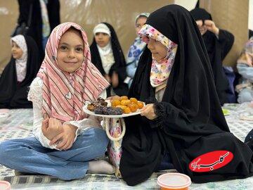 خانواده چگونه علاقه به روزه را به کودک منتقل میکند؟