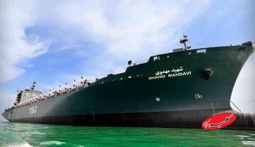 بازگشت ناوگروه نیروی دریایی سپاه به آبهای سرزمینی ایران/ این ناو مجهز به سامانههای پرتاب موشکهای کروز است