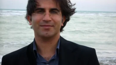 مصطفی مهرآیین کیست؟