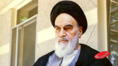 حذف تصویر امامخمینی(ره) از برنامه نوروزی شبکه سه خبرساز شد