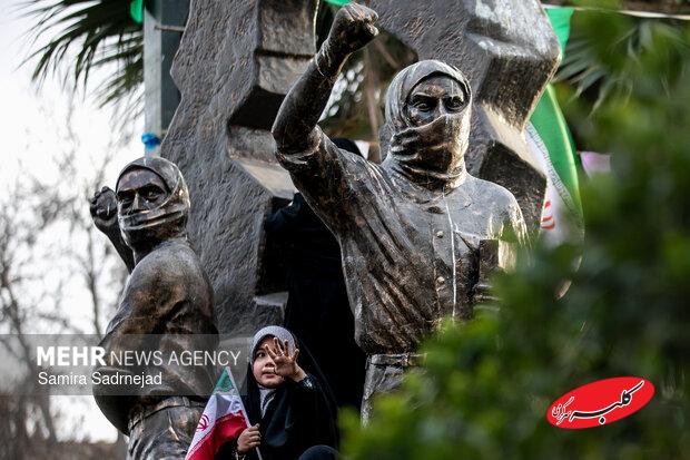 اجتماع حافظان قرآن در میدان فلسطین