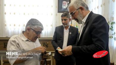 دیدار تولیت آستان مقدس علوی با خانوادههای آسیب دیده جنگ رمضان
