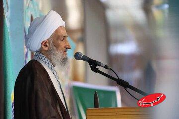 امام جمعه ساری: وقتی اسرار جامعه به دشمن منتقل شود، او ضربه خود را میزند؛ اسرار بسیار مهم است