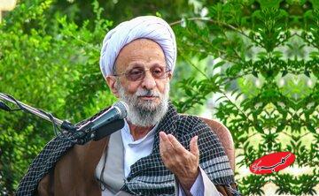 مکتب عاشورا؛ جایی که انسان از بهشت هم فراتر میرود