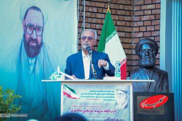 ببینید | نهاوندیان: بزرگترین آفت امروز توجیه مذهبی جنایت است/ دیدید چقدر درباره شهید لاریجانی دروغ ساختند؟ / افراطیون پشت دین سنگر میگیرند
