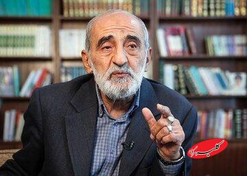 حسین شریعتمداری: یک جریان فکری انقلابی می خواهد رهبر انقلاب را فاقد قدرت معرفی کند