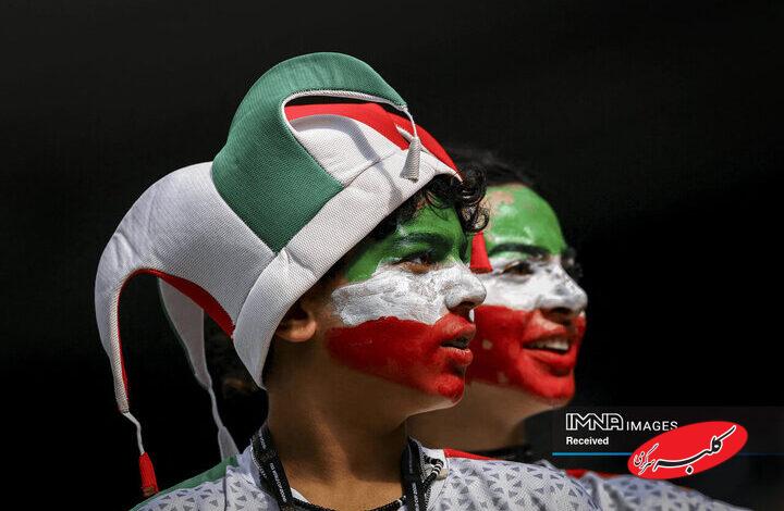 پرچم میناب ۱۶۸ در لس آنجلس به اهتزاز در آمد + فیلم