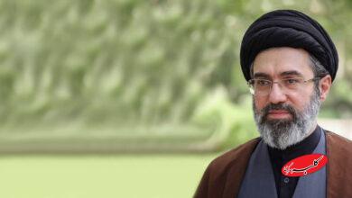 رهبر انقلاب