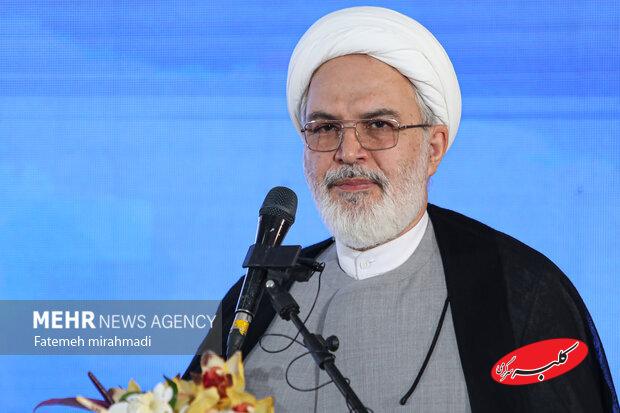 اربابسلیمانی: ترجمه قرآن بدون تسلط بر روایات و معارف، راهبری ندارد