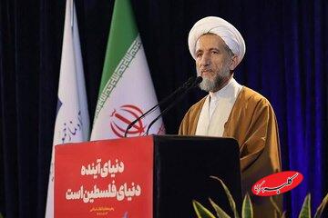 دفاع امام جمعه قزوین از تفاهم ایران و آمریکا؛ نشانه شکست آمریکا است